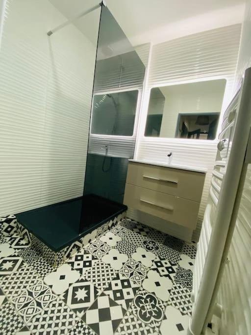 Appartement 2 Chambres Mantes-la-Ville 외부 사진